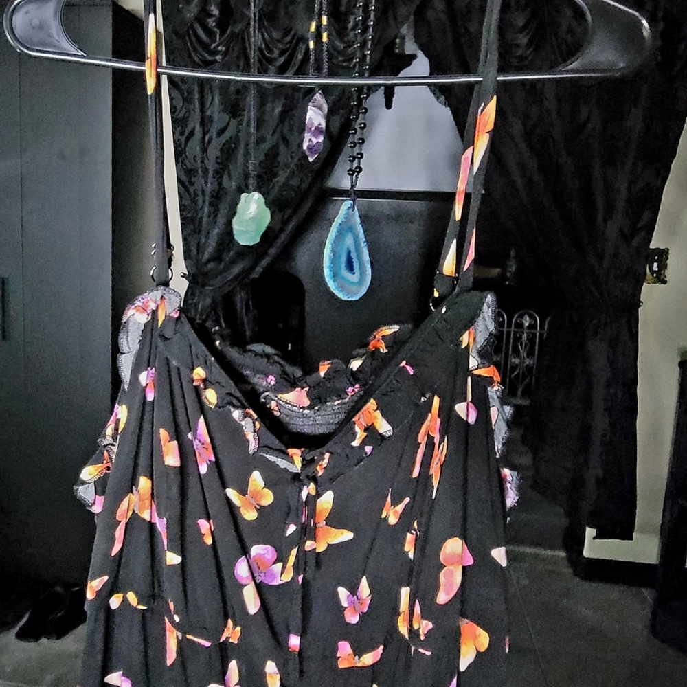 TORRID butterfly ruffle top tank baby doll top